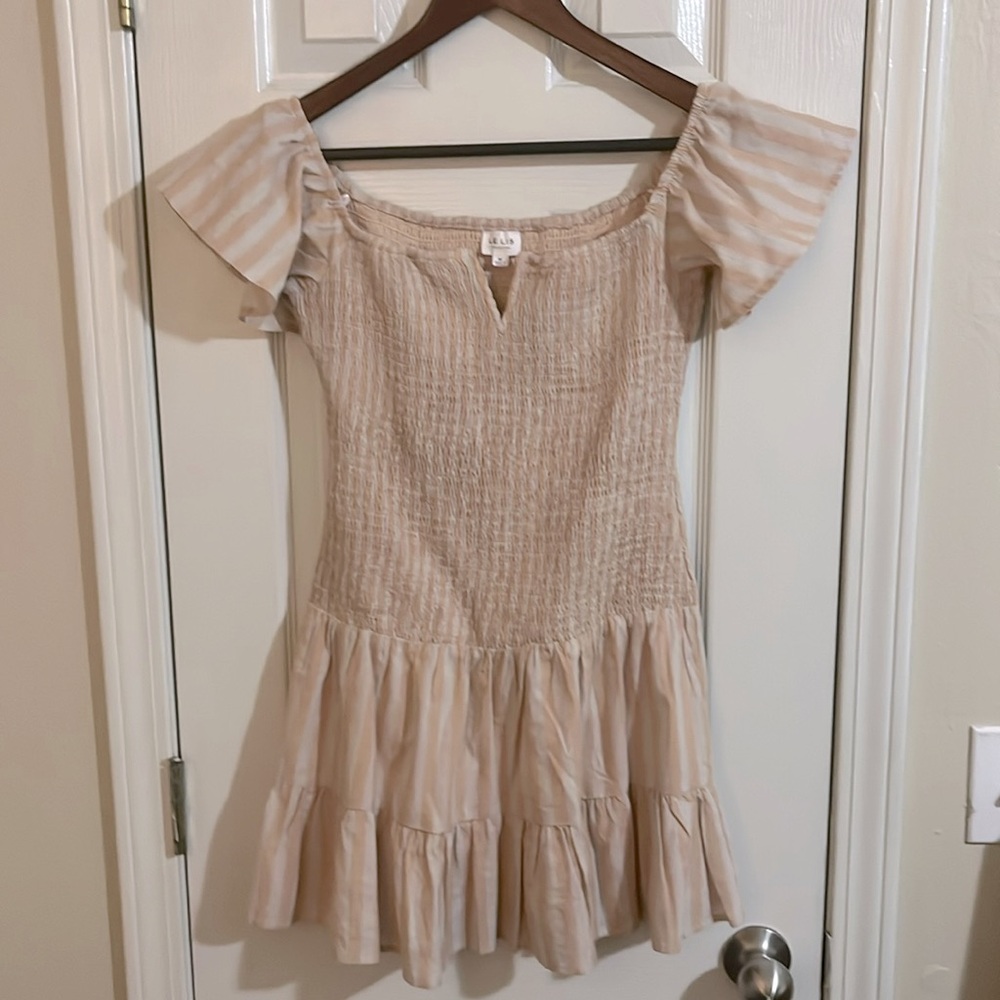 Le Lis Dress - size Medium.